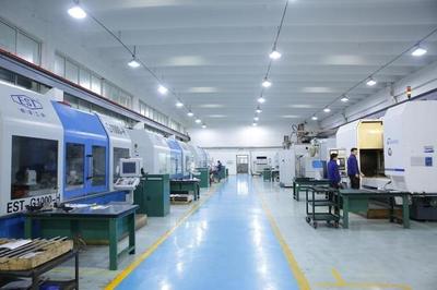 行走在行业的“刀尖”上 浙报点赞海盐恒锋工具董事长陈尔容